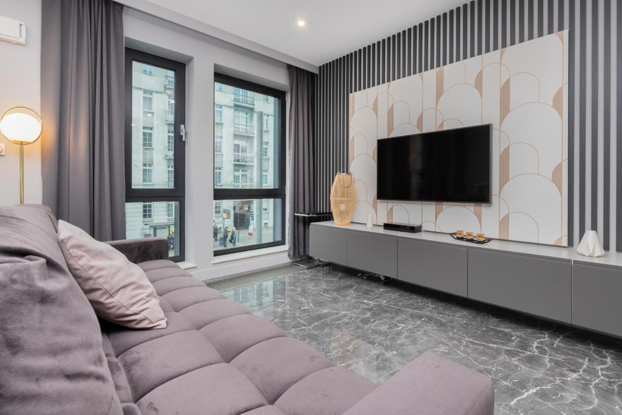 Luxurious Apartment With Two Bedrooms And Parking In Gdynia By Noclegi Renters מראה חיצוני תמונה