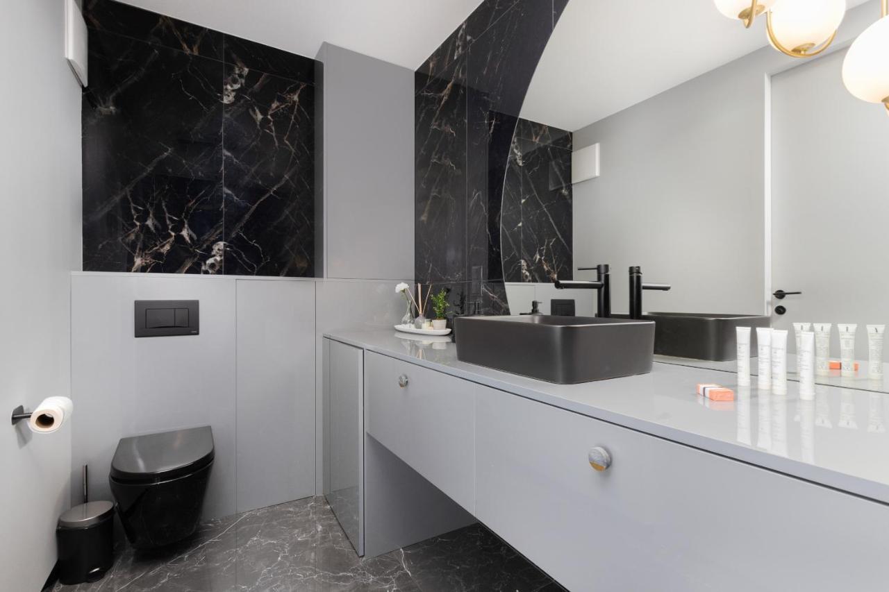 Luxurious Apartment With Two Bedrooms And Parking In Gdynia By Noclegi Renters מראה חיצוני תמונה